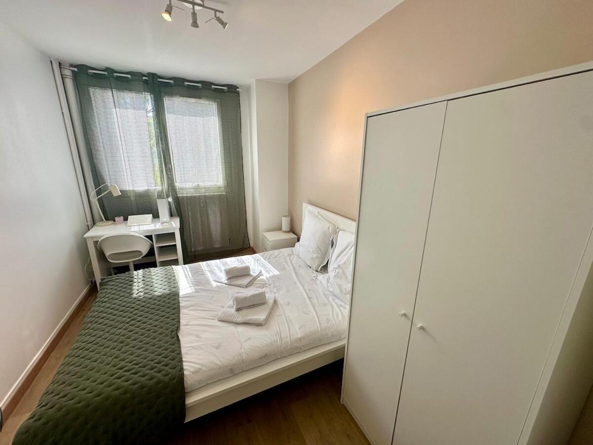 Au Coeur Du Quartier Taittinger Apartment แร็งส์ ภายนอก รูปภาพ
