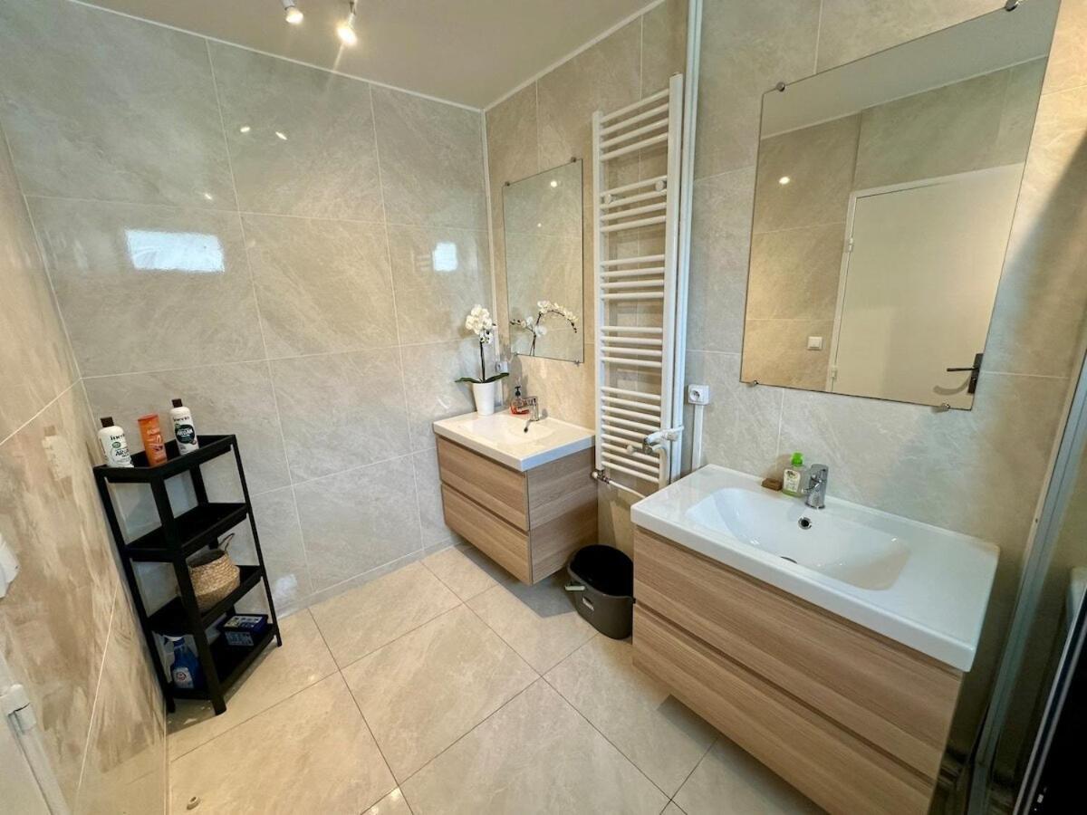 Au Coeur Du Quartier Taittinger Apartment แร็งส์ ภายนอก รูปภาพ
