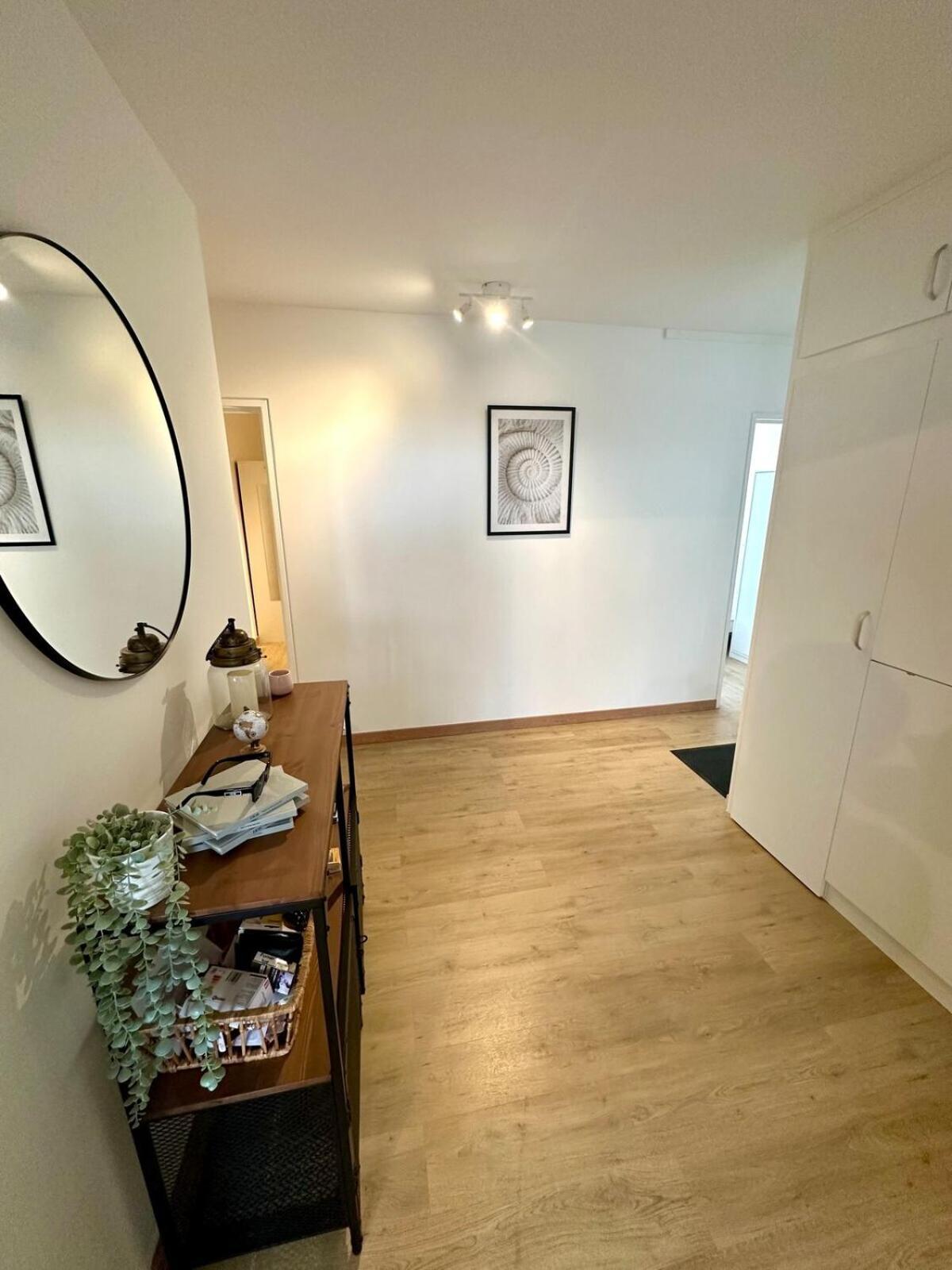 Au Coeur Du Quartier Taittinger Apartment แร็งส์ ภายนอก รูปภาพ